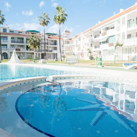 Marineu Playa Romana Apartment *